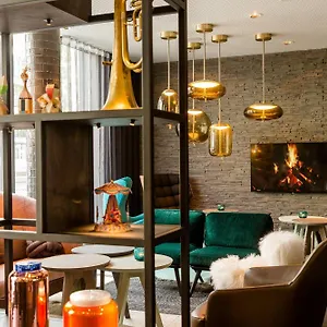 Hotel One Muenchen-westend, Munich